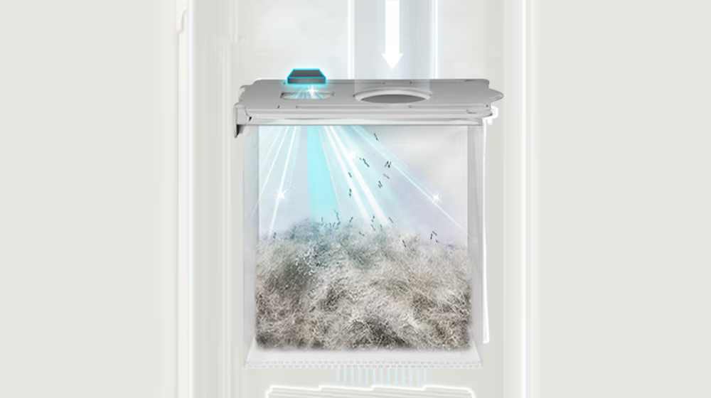Self-Cleaning Container